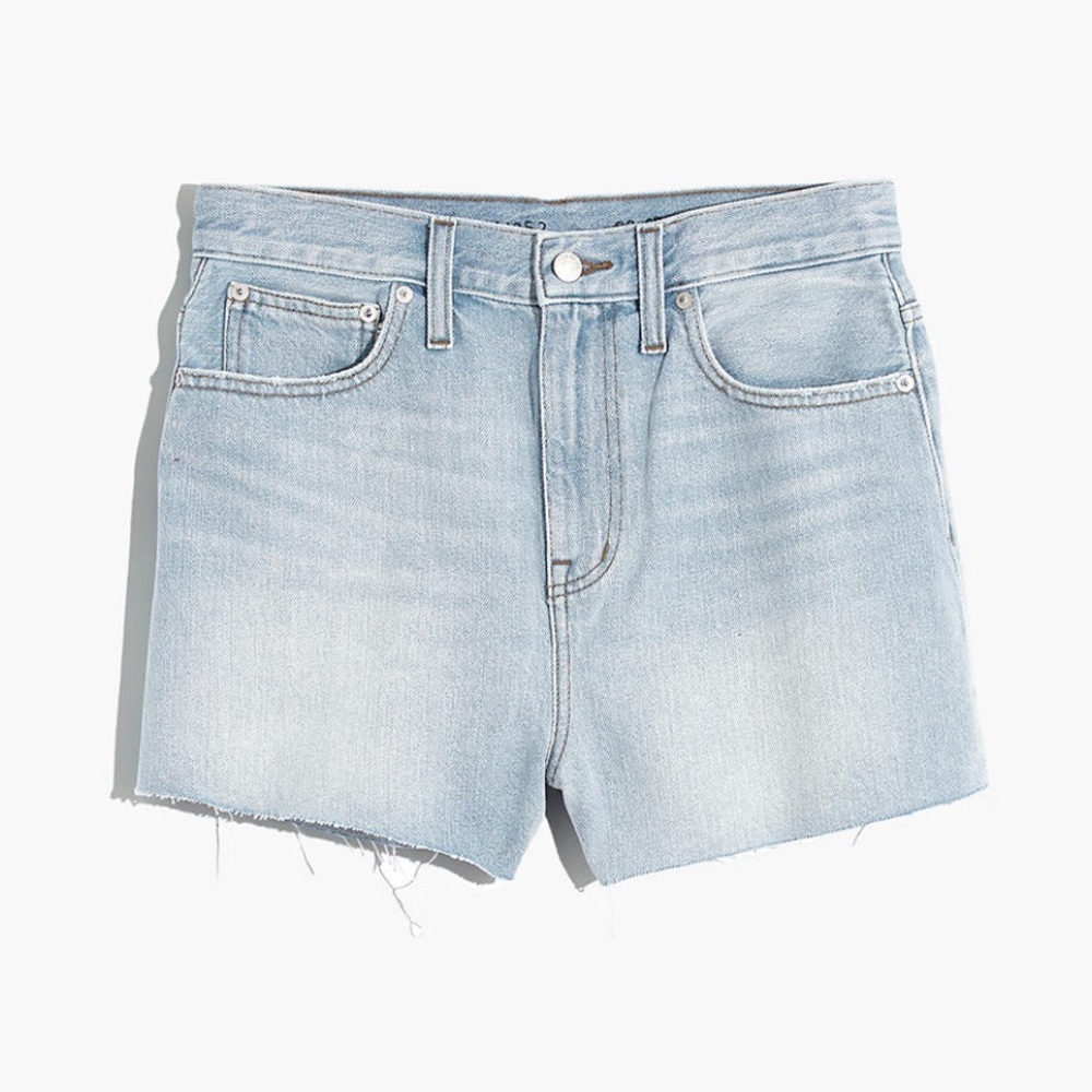 Madewell Shorts in Givens Wash Size 27